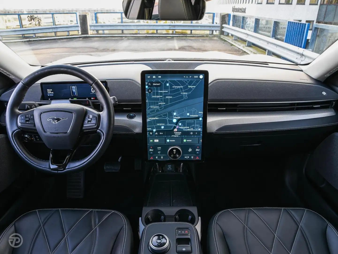 Ford Mustang Mach-E Extended RWD 98 kWh Leder B&O 360 Camera 19" Apple Gris - 2