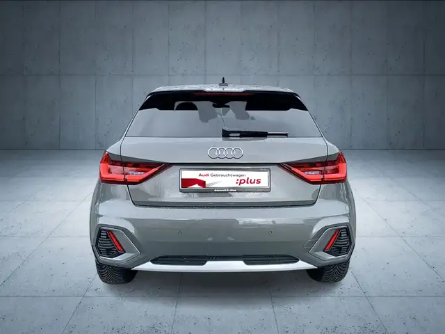 Audi A1 view 4