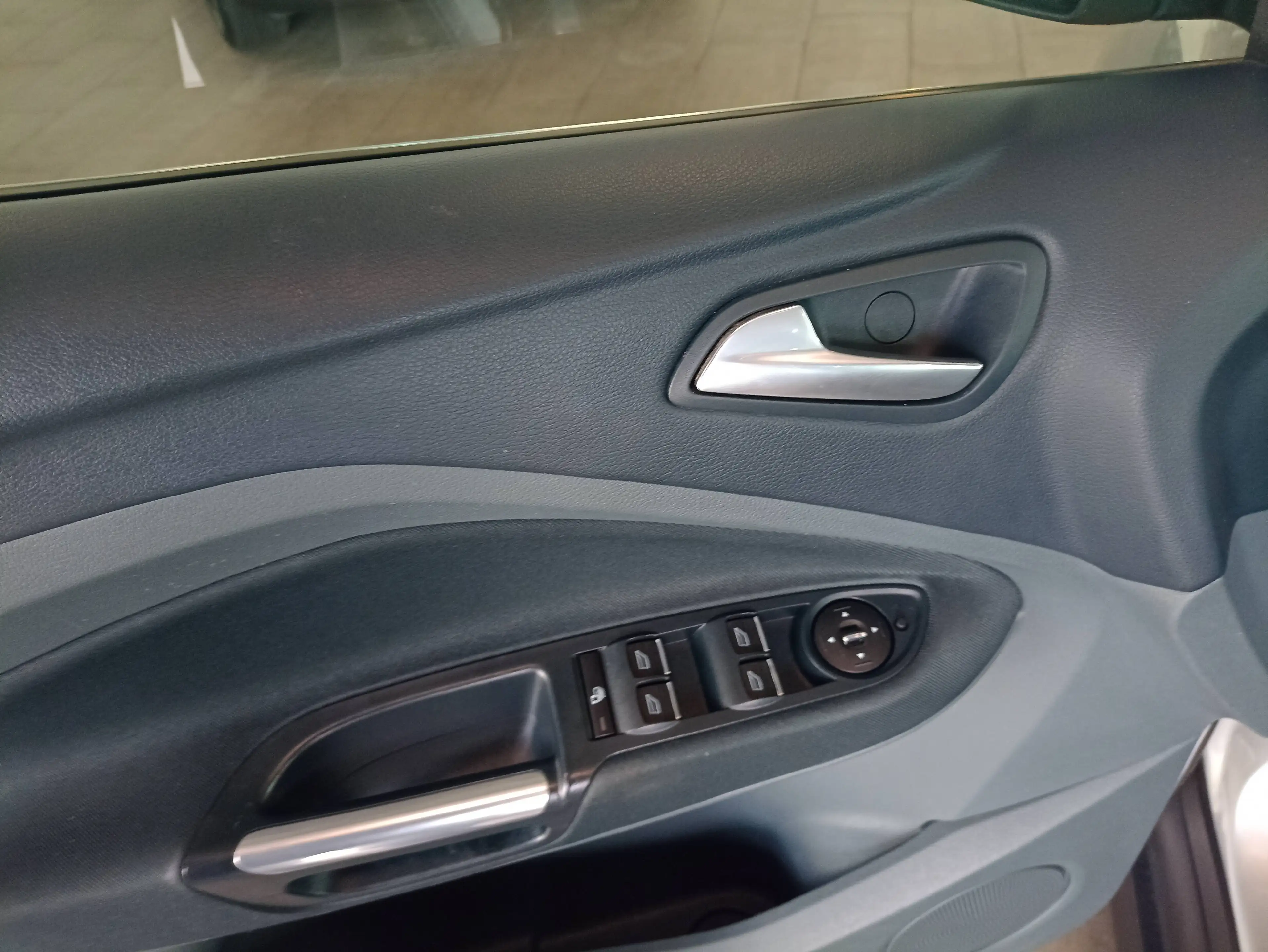 Ford C-Max C-Max 1.6 Ti-VCT Titanium, Zahnriemen Neu — photo 5