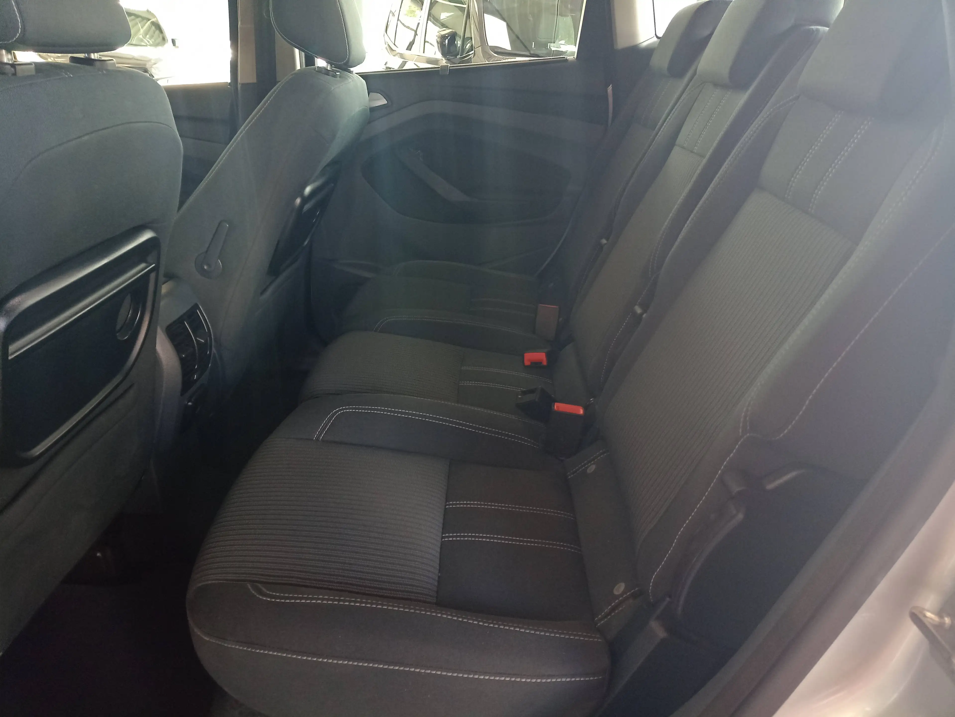Ford C-Max C-Max 1.6 Ti-VCT Titanium, Zahnriemen Neu — photo 9