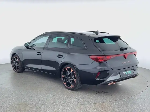 Cupra Leon view 5
