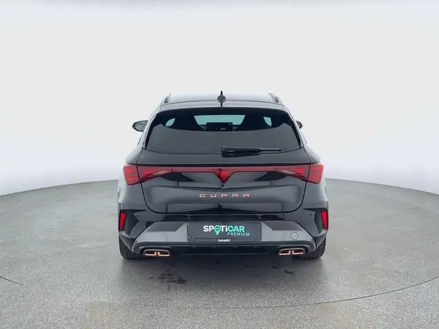 Cupra Leon view 4