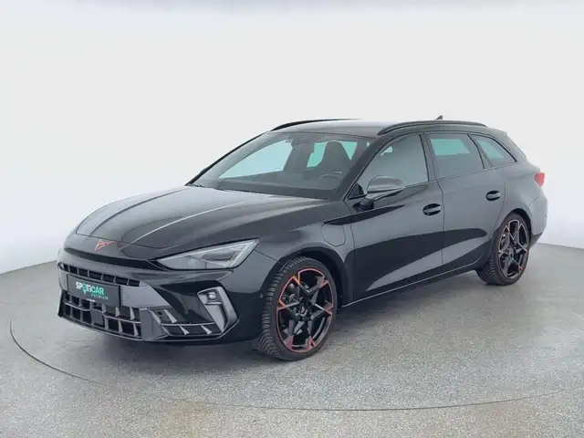 Cupra Leon view 3