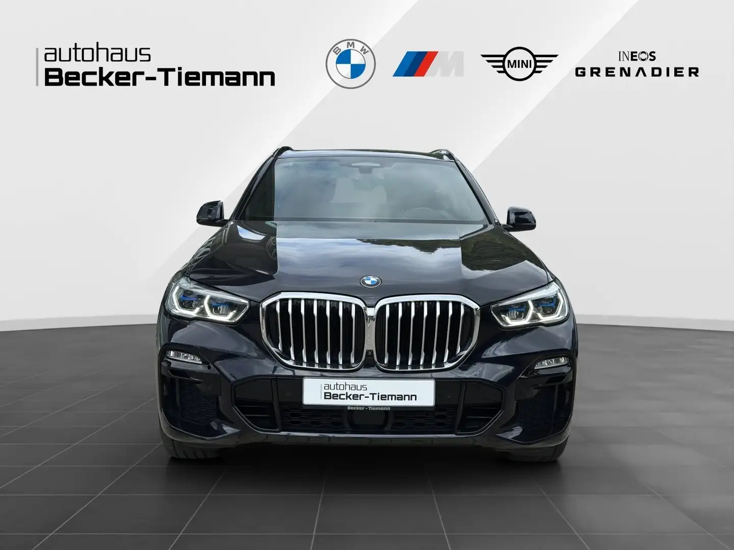 BMW X5 xDrive40d 20" / AHK / Harman Kardon / Pano / DrivA Schwarz - 2