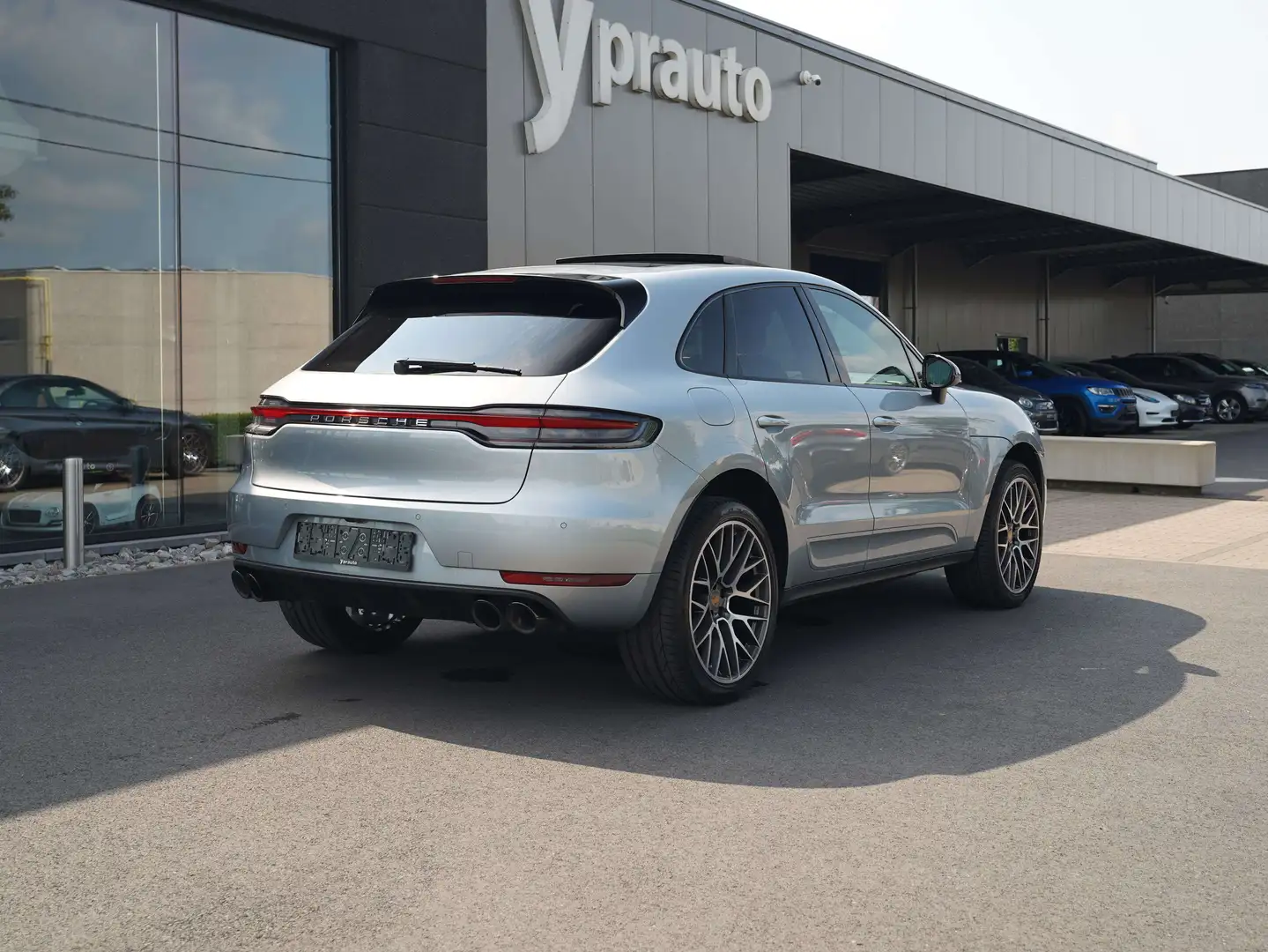 Porsche Macan Macan 2.0i Turbo PDK Panorama 21\ Camera Blackpack Argent - 2