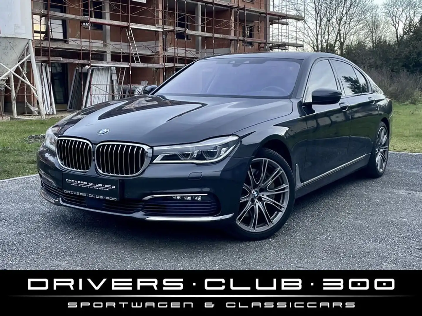 BMW 750 i xDrive - BESTPREIS - top Ausstattung *AKTION* Gris - 1