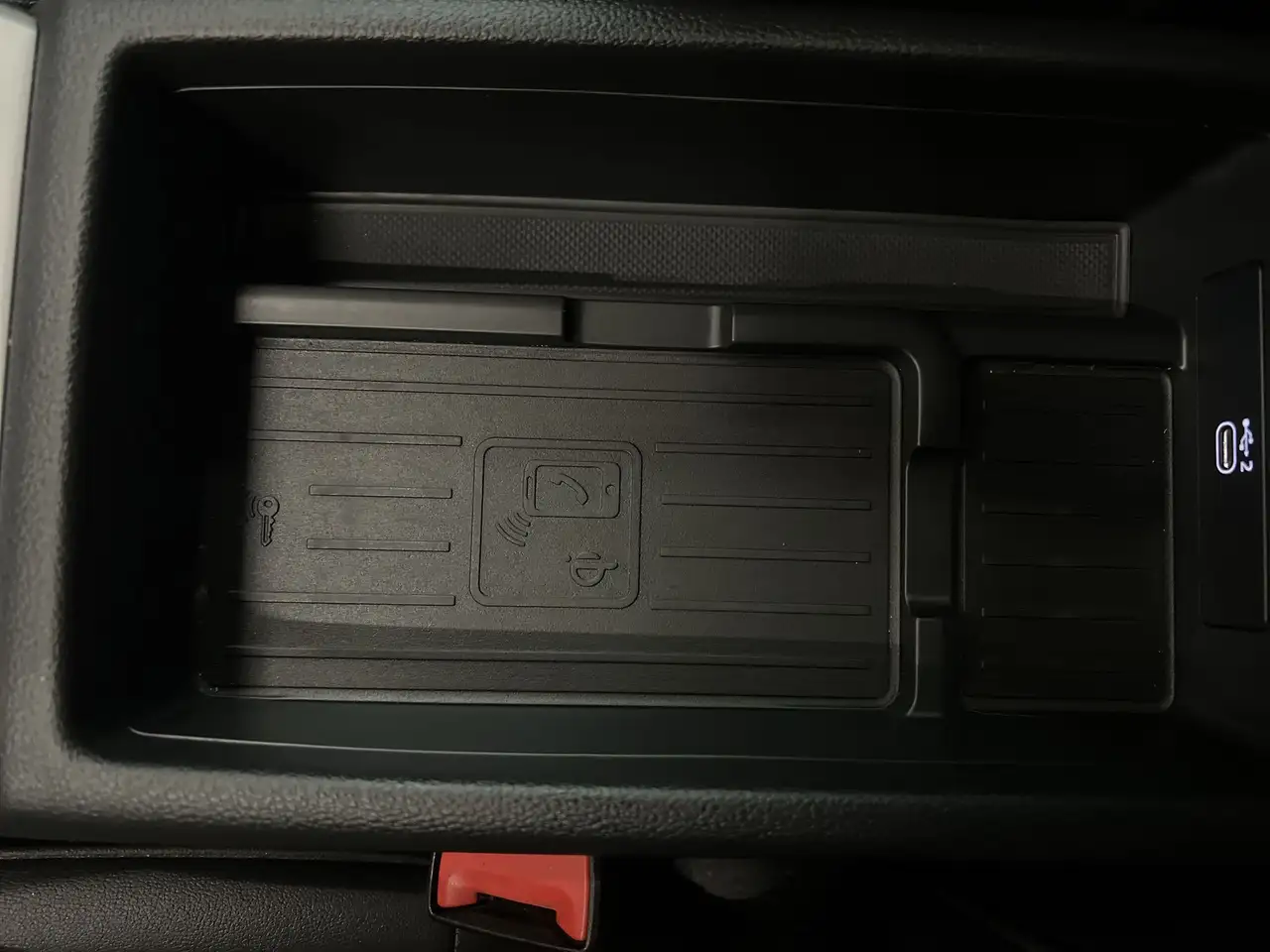Audi A4 снимка Audi A4