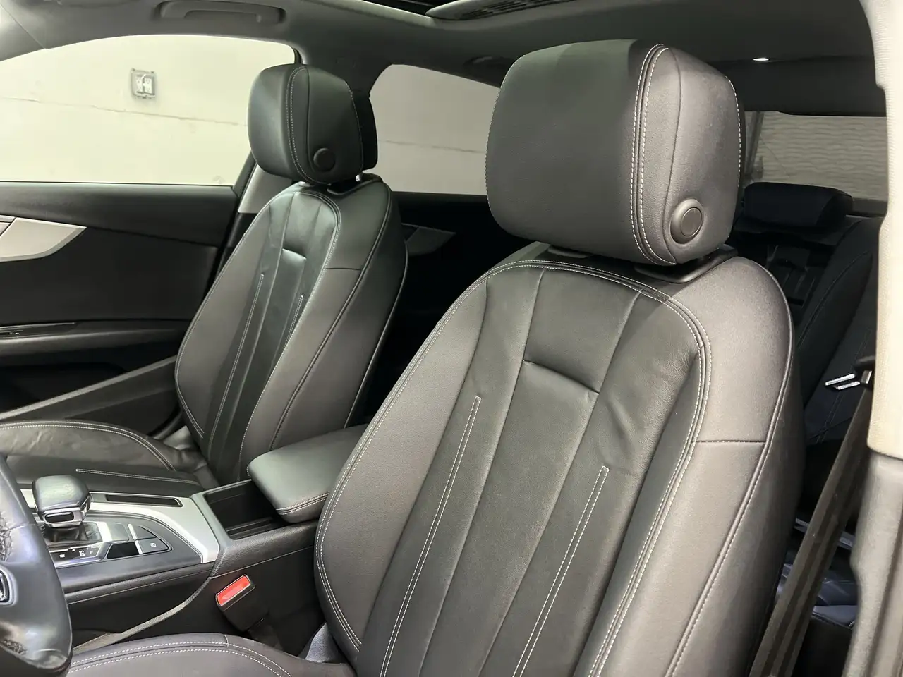 Audi A4 снимка Audi A4