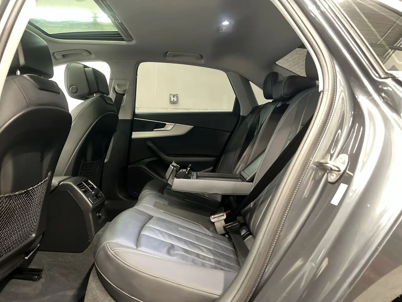 Audi A4 снимка Audi A4