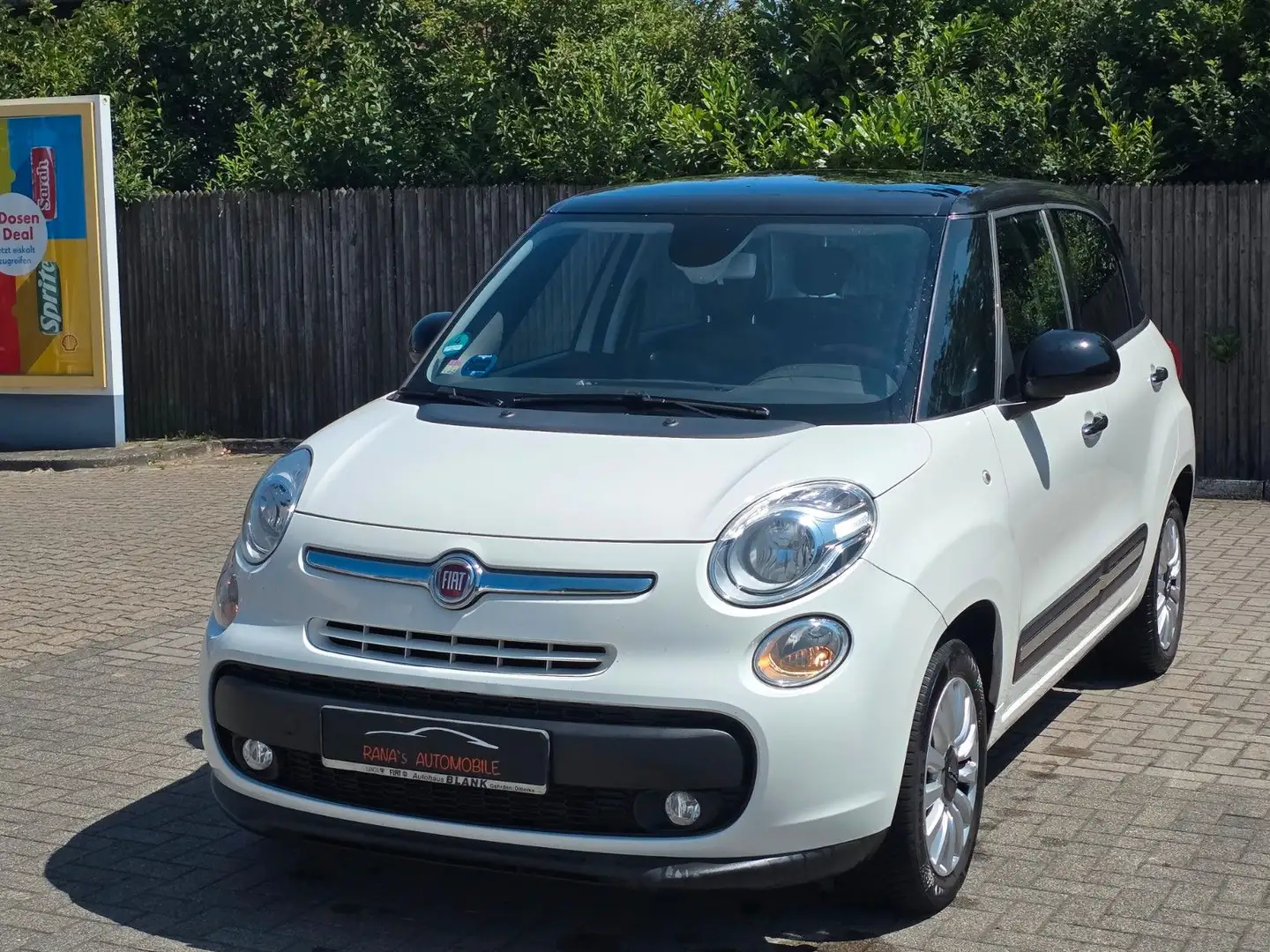 Fiat 500L Lounge Schwarz - 2