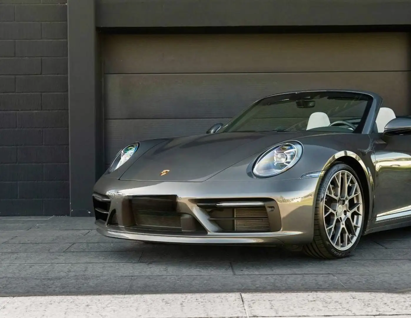 Porsche 911 CARRERA CABRIOLET 992 4S Cabriolet 3.0i 450 PDK Gris - 2