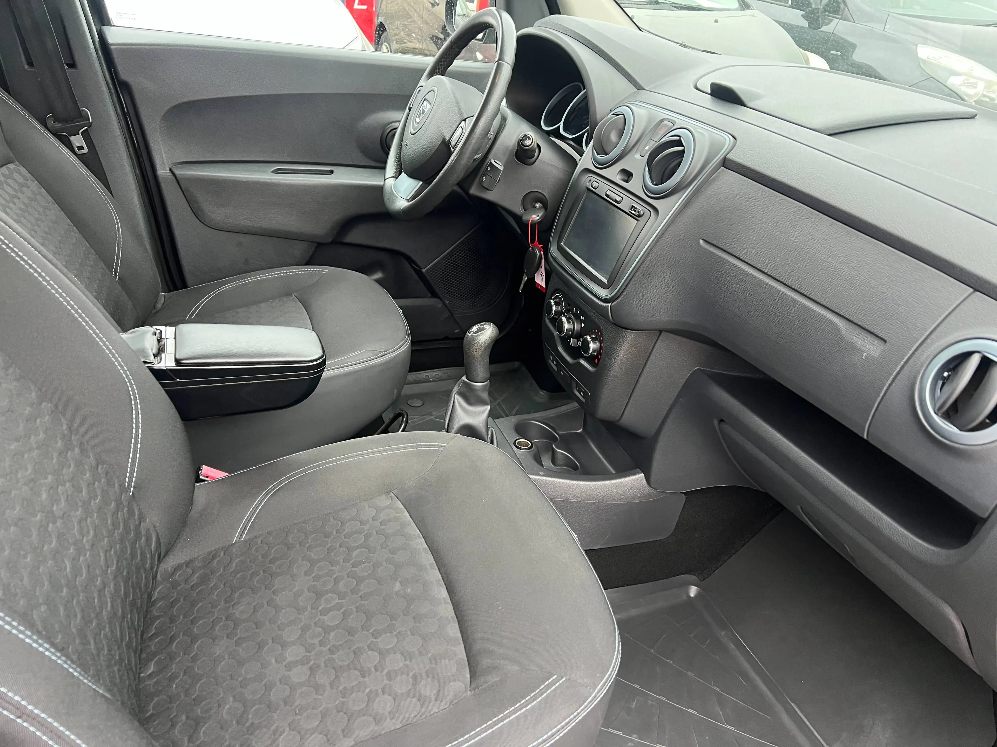 Dacia Lodgy Lodgy Stepway 7 Sitzer Benziner — photo 11
