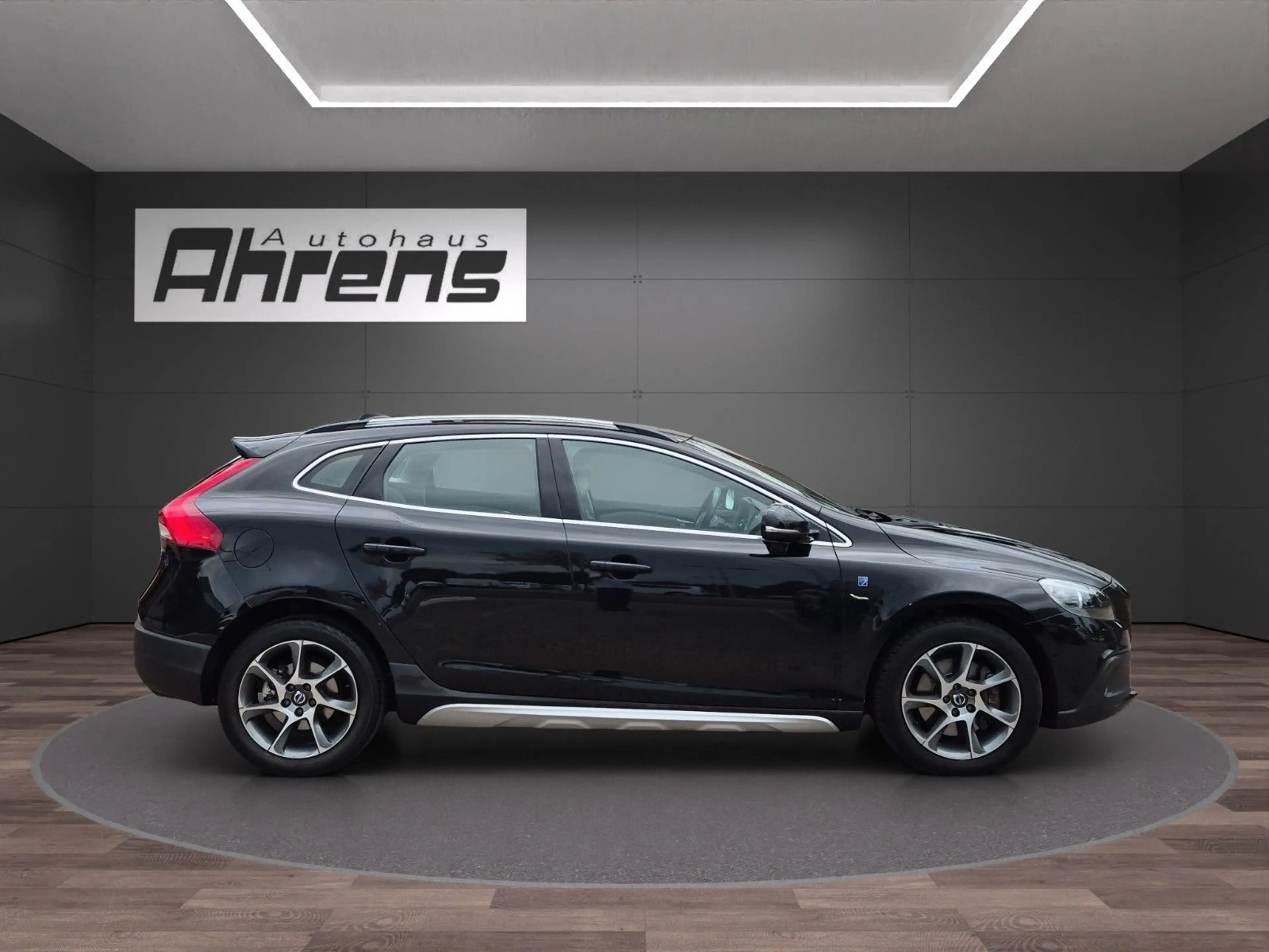 Volvo V40 D3 Cross Country Ocean Race — photo 6
