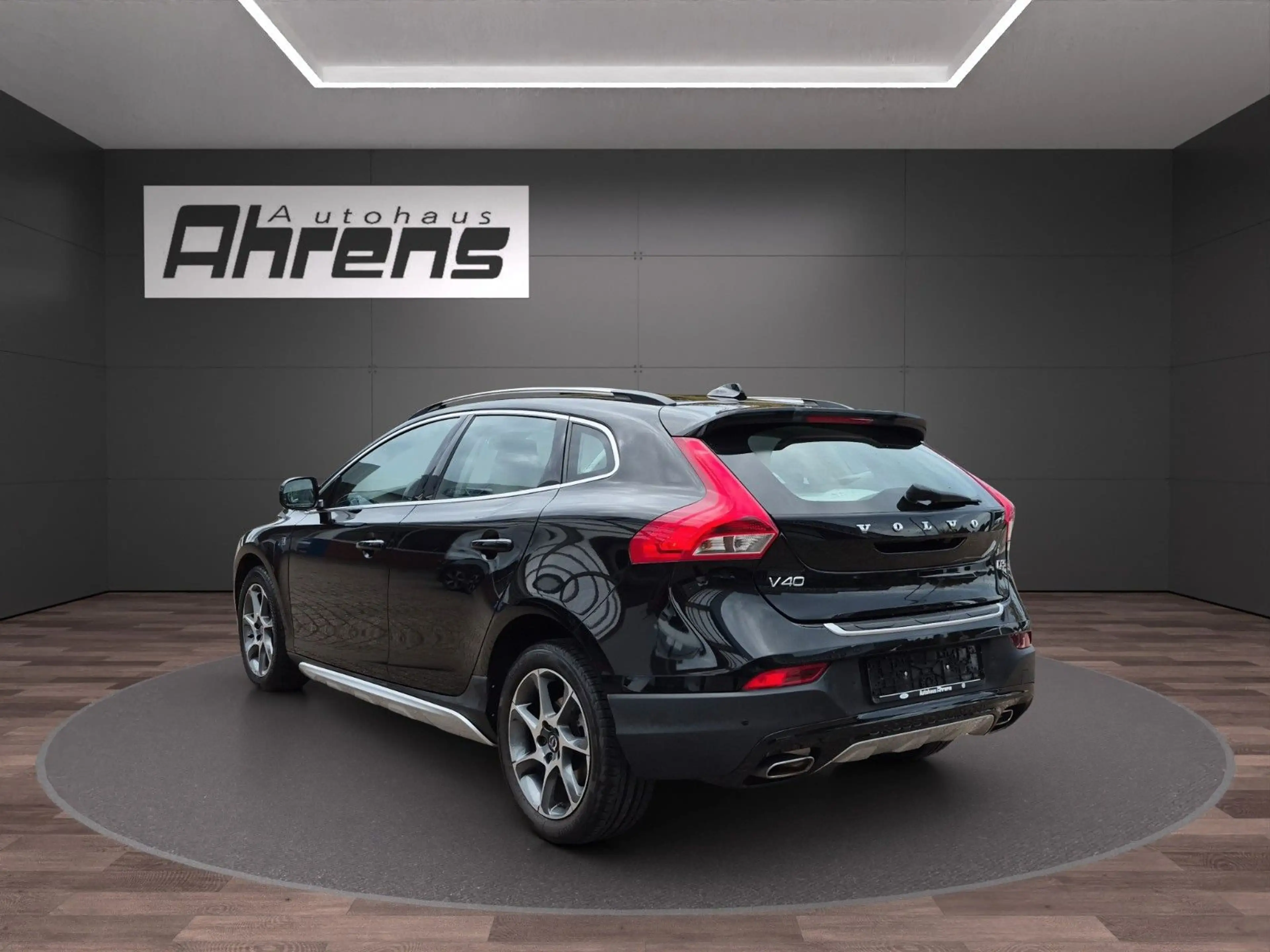 Volvo V40 D3 Cross Country Ocean Race — photo 3