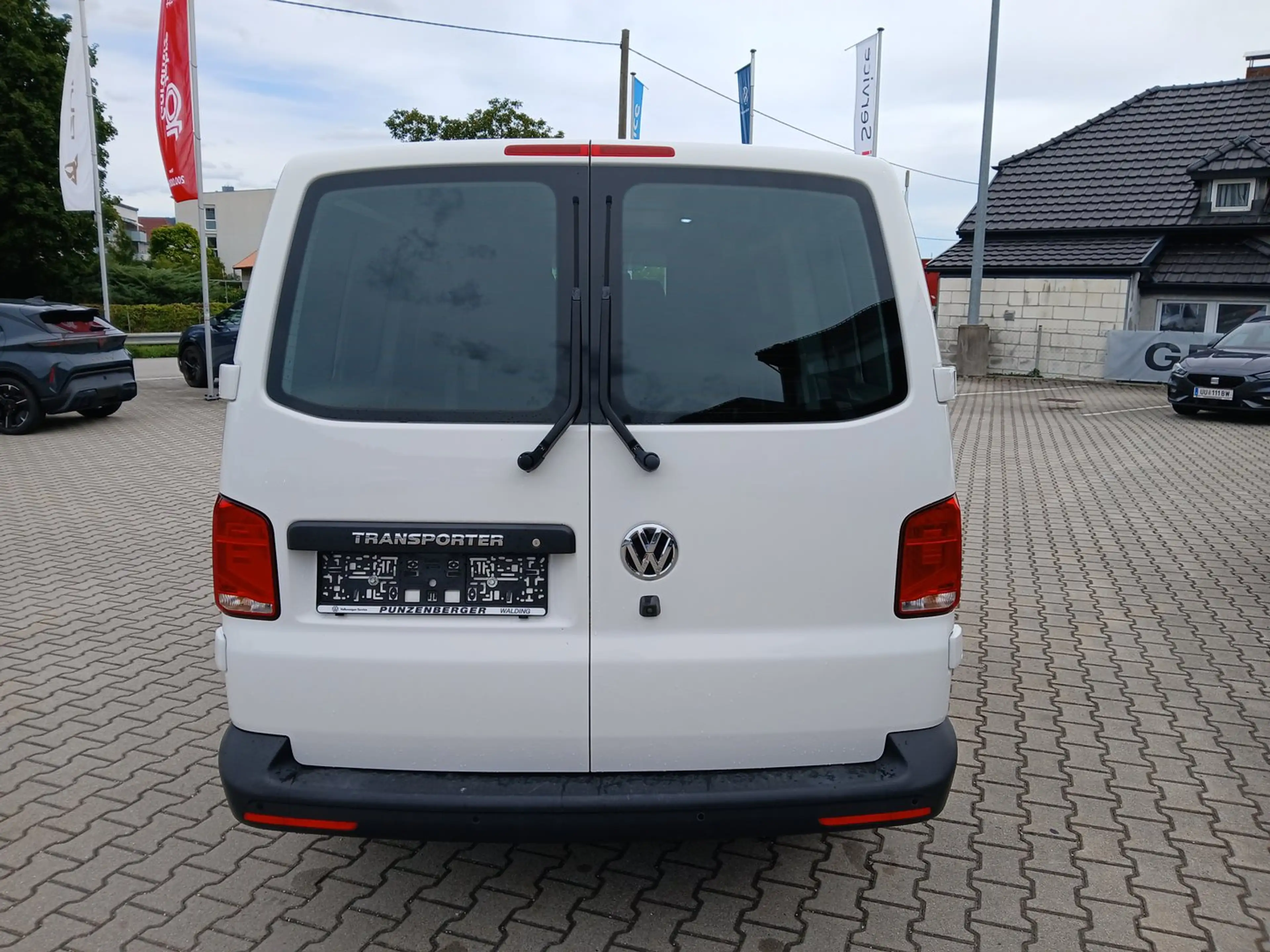 Volkswagen T6.1 Transporter VW Transporter T6.1 Kastenwagen LR TDI — photo 8