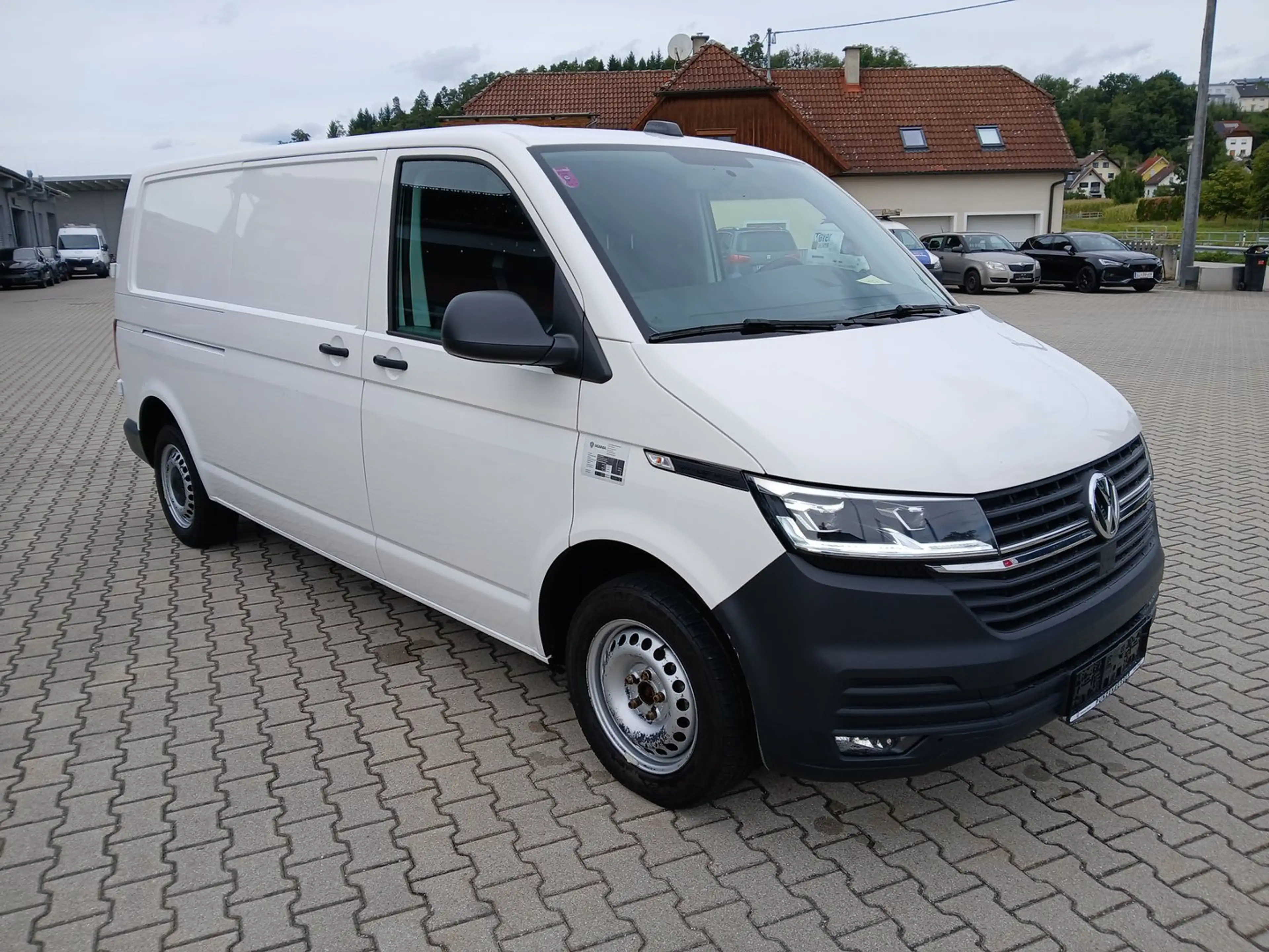 Volkswagen T6.1 Transporter VW Transporter T6.1 Kastenwagen LR TDI — photo 3