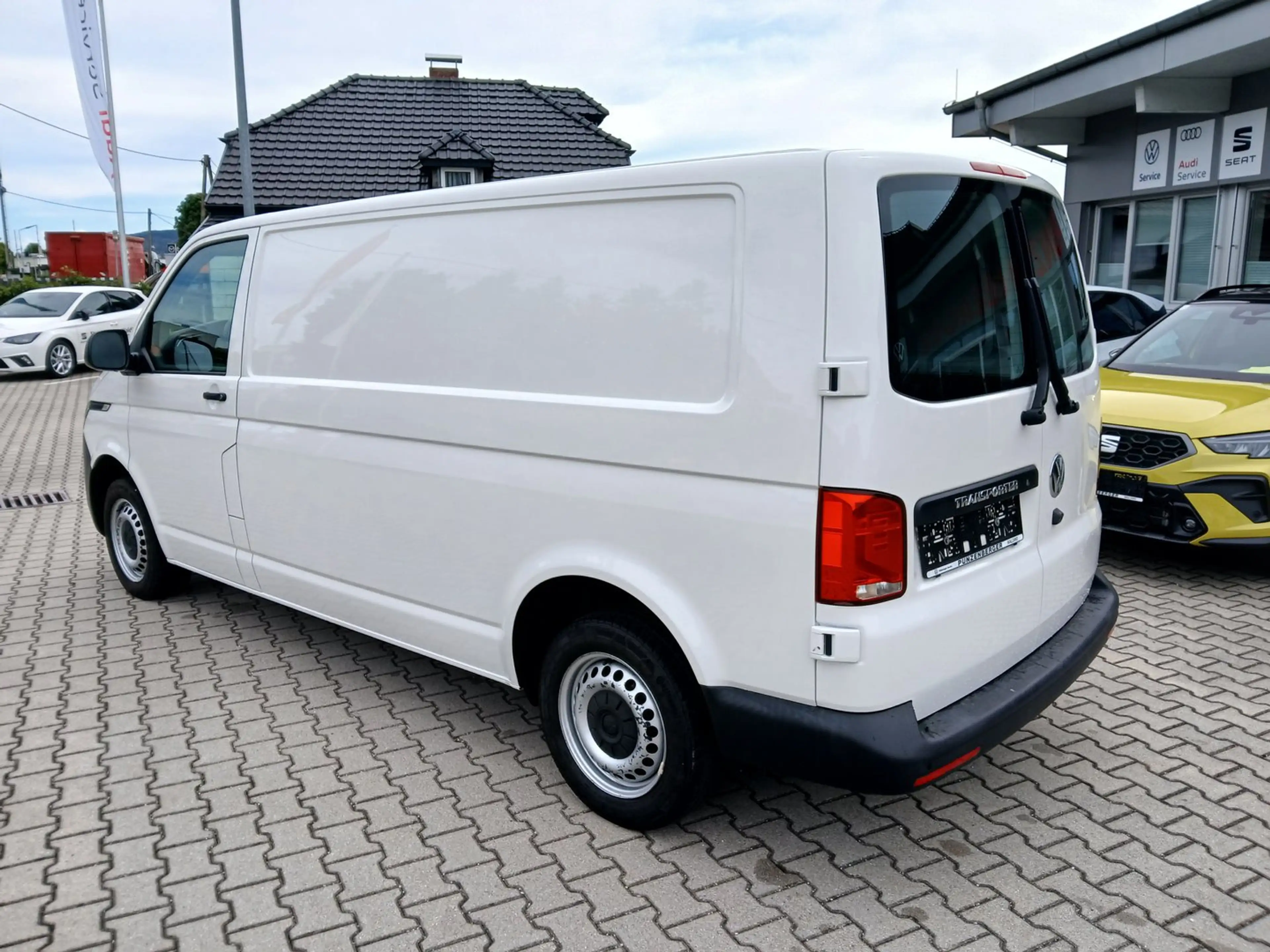 Volkswagen T6.1 Transporter VW Transporter T6.1 Kastenwagen LR TDI — photo 10