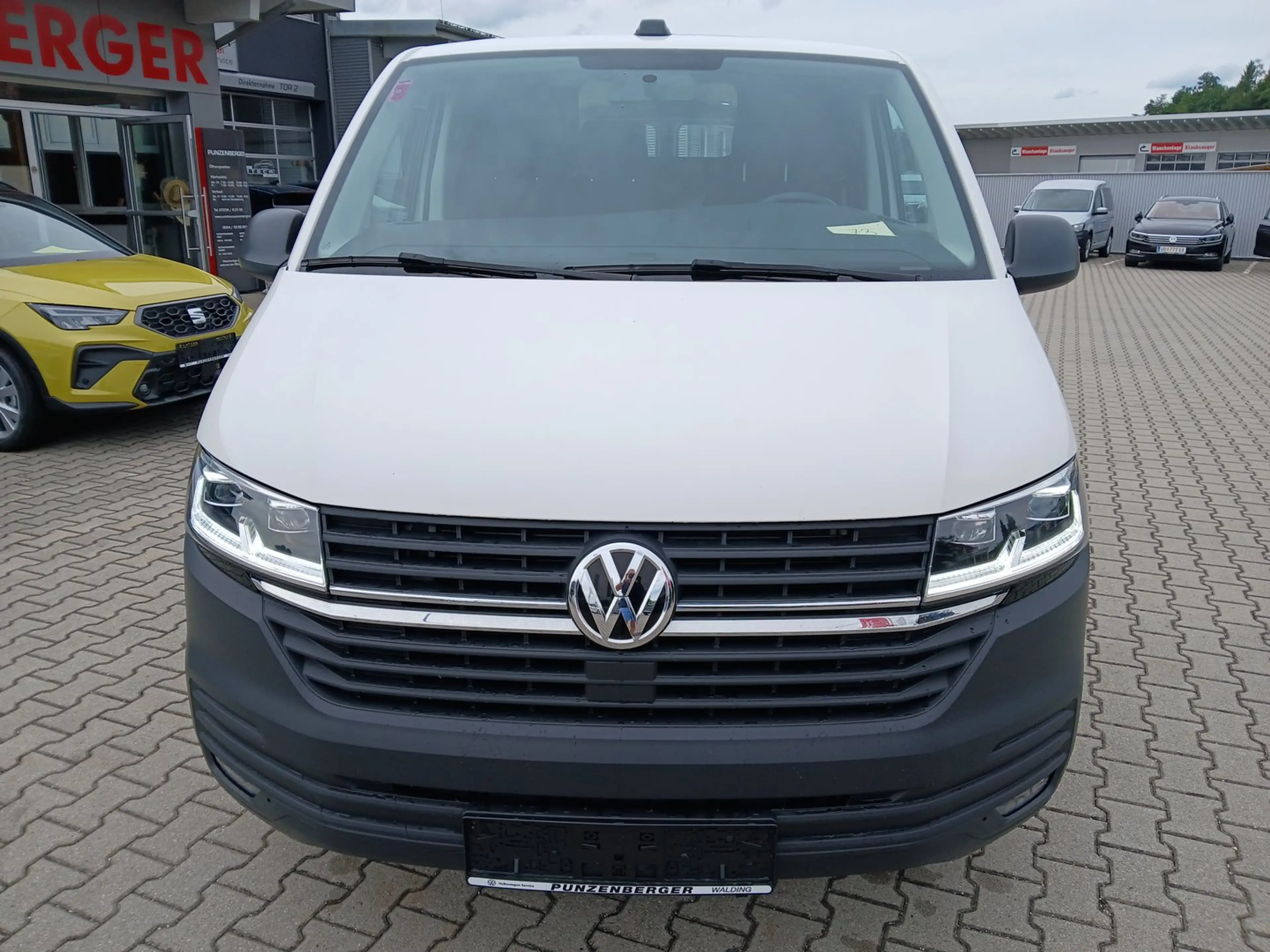 Volkswagen T6.1 Transporter VW Transporter T6.1 Kastenwagen LR TDI — photo 2