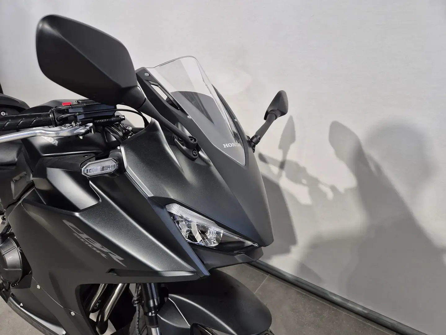 Honda CBR 500 R ABS Negru - 2