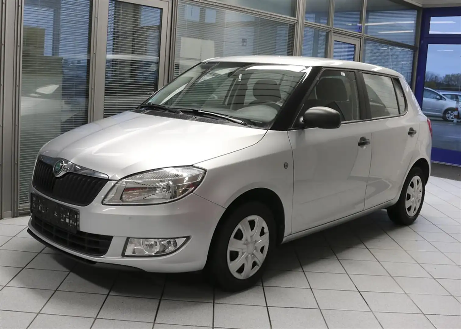 Skoda Fabia ohne Tüv Zilver - 2