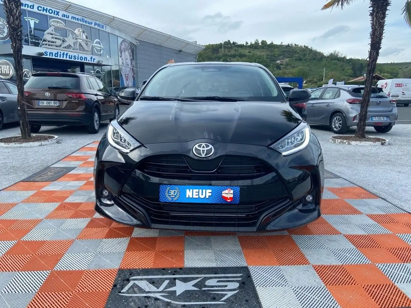 Toyota Yaris NEW 1.5 HYBRIDE 116 H DESIGN JA 16\u0026amp;quot; Caméra Noir - 2