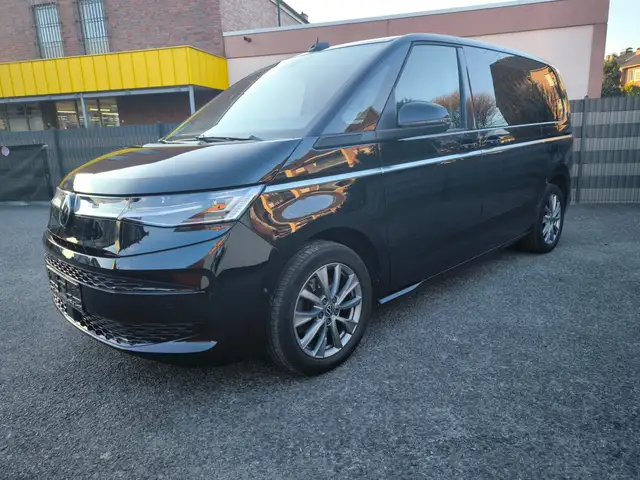 Volkswagen T7 Multivan Style 7-Sitze-IQ-Pano-2xel.Schiebetüre