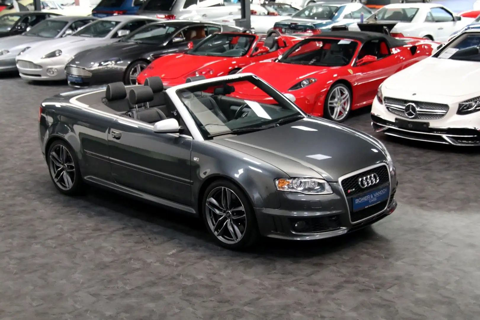 Audi RS4 RS 4 Cabriolet 4.2 V8 Bose Navi Leder Grau - 2