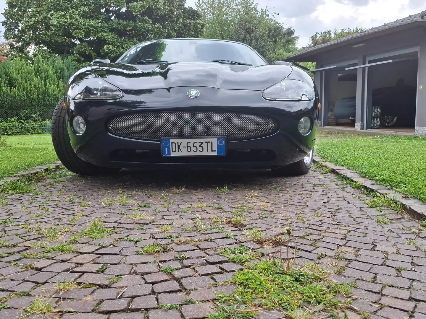 Jaguar XKR Coupe 4.2 V8. r-performance Černá - 1