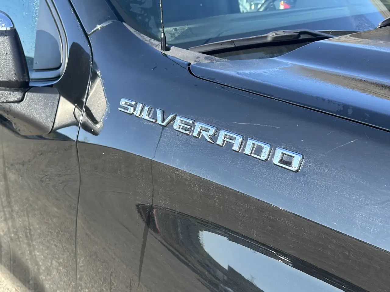 Chevrolet Silverado 1500 снимка Chevrolet Silverado 1500