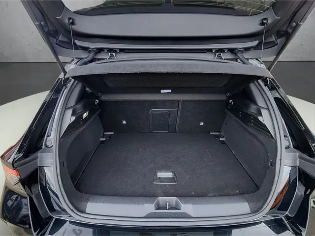 Opel Astra view 7