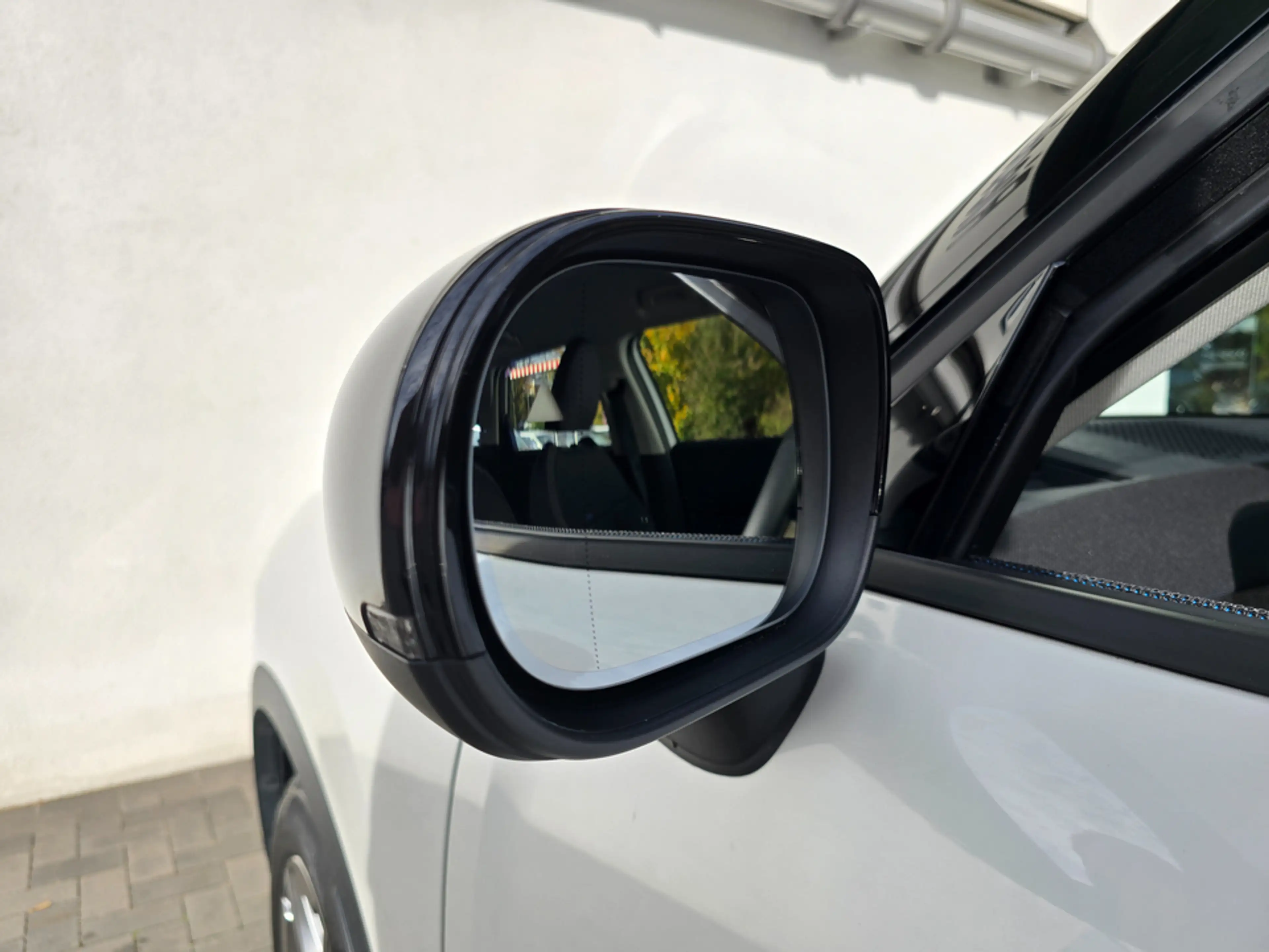 MINI Countryman C Favoured Trim Navi Head-Up Alarm — photo 15