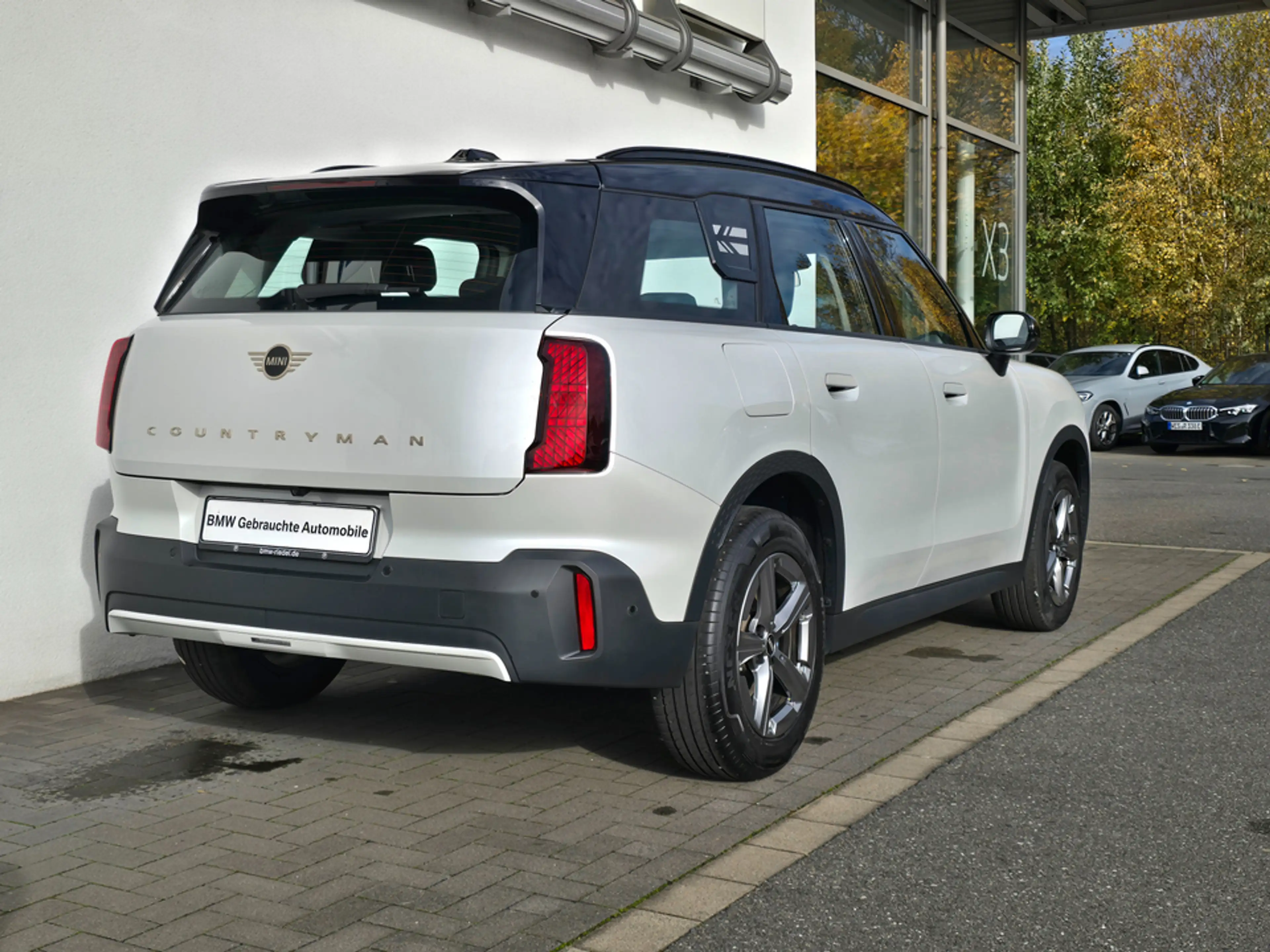 MINI Countryman C Favoured Trim Navi Head-Up Alarm — photo 3