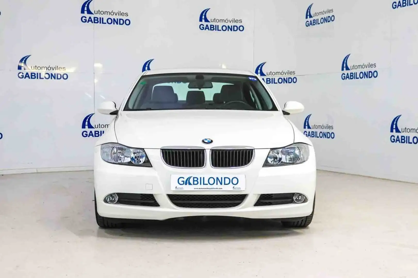 BMW 320 320i (E90) Weiß - 2