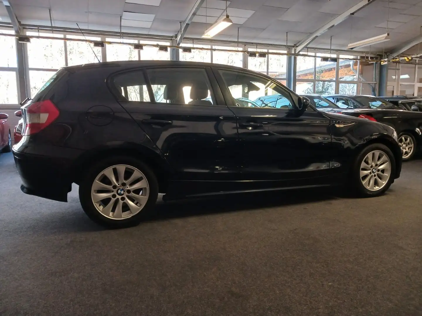 BMW 118 I AUTOM XENON SPORTSITZE ALL PDC V H TUV NEU Blau - 2