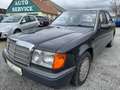 Mercedes-Benz E 200 * Oldtimer * H-Kennzeichen* Noir - thumbnail 9