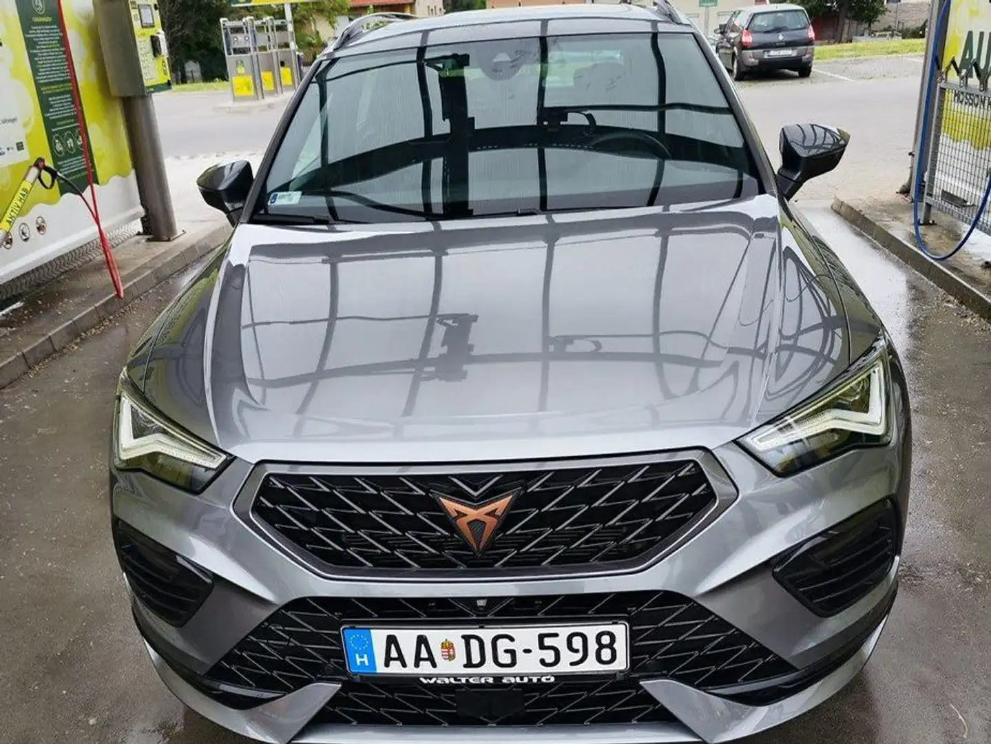 CUPRA Ateca 2,0 TSI 4Drive DSG Grau - 1