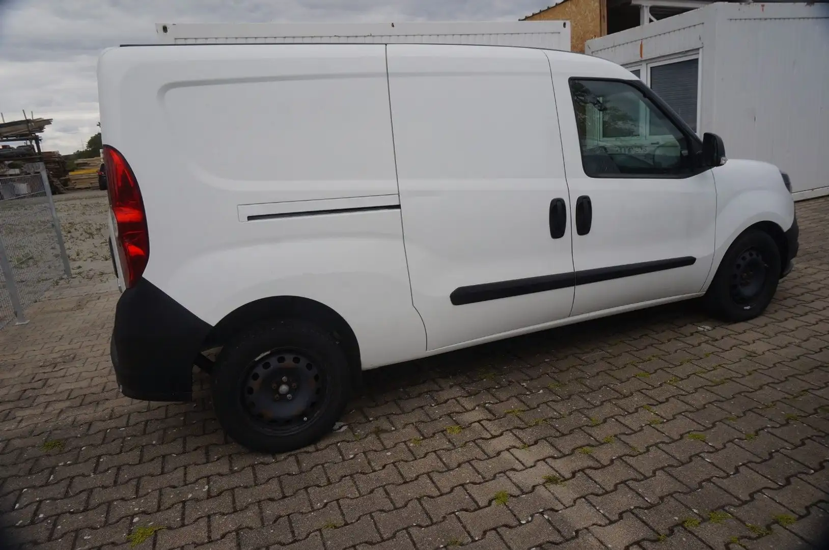Fiat Doblo SX Maxi Kasten NAVI*KAMERA*PDC*KLIMA* Blanc - 1