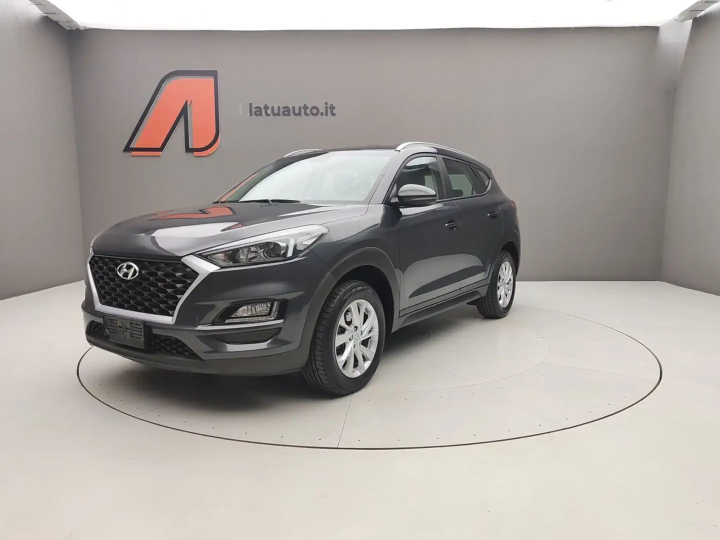 Hyundai TUCSON 1.6 GDI 132CV XTECH COMFORT PACK Gris - 1