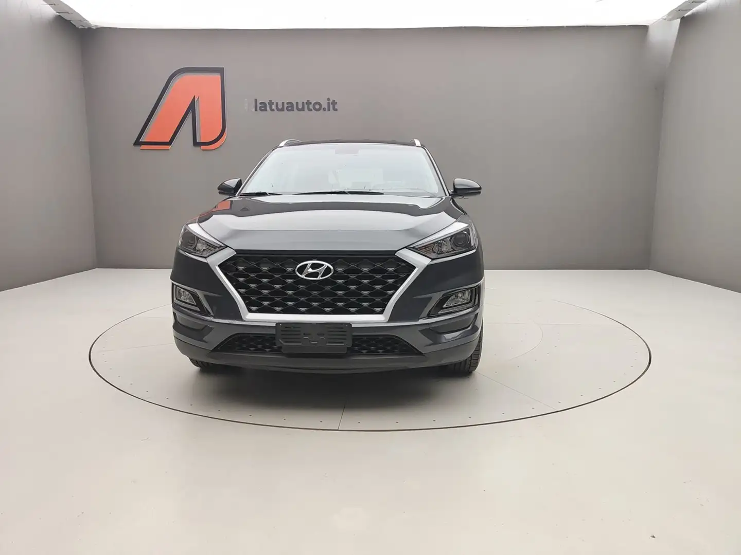 Hyundai TUCSON 1.6 GDI 132CV XTECH COMFORT PACK Gris - 2