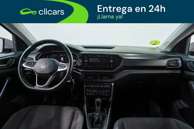 Volkswagen T-Cross view 13
