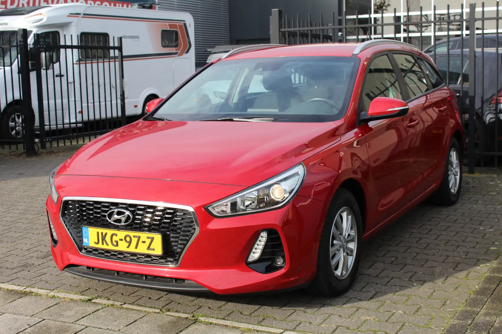 Hyundai i30 Wagon 1.0 T-GDI Comfort Led Airco Cruise C. Lmv Pd Rouge - 2