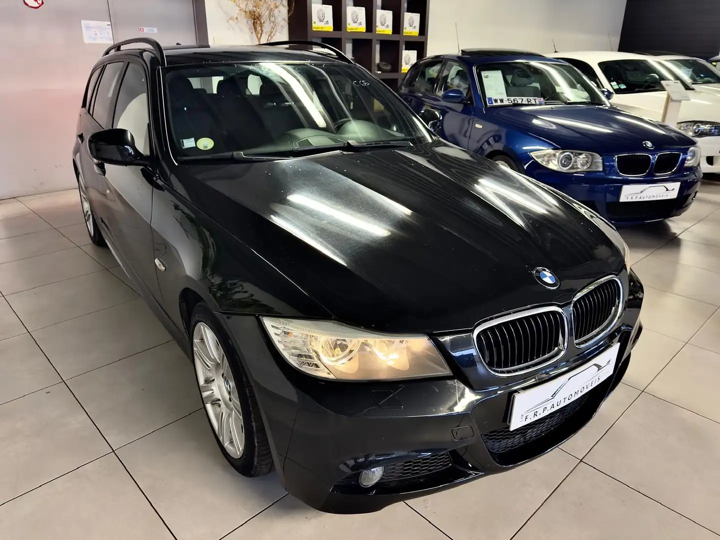 BMW 320 Touring 320d 177 ch Sport Design A Noir - 1