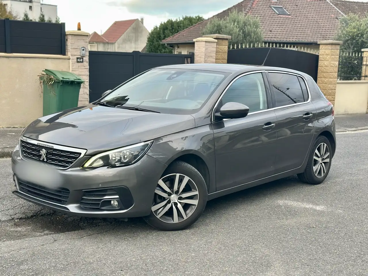 Peugeot 308 BlueHDi 130ch S\u0026S EAT8 Allure Busin