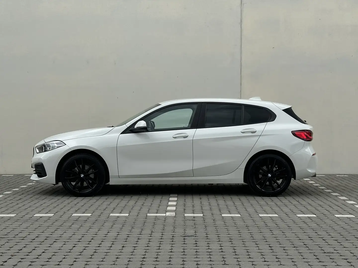 BMW 116 i (Led,zetel & stuurverw.,PDC,…) Alb - 2