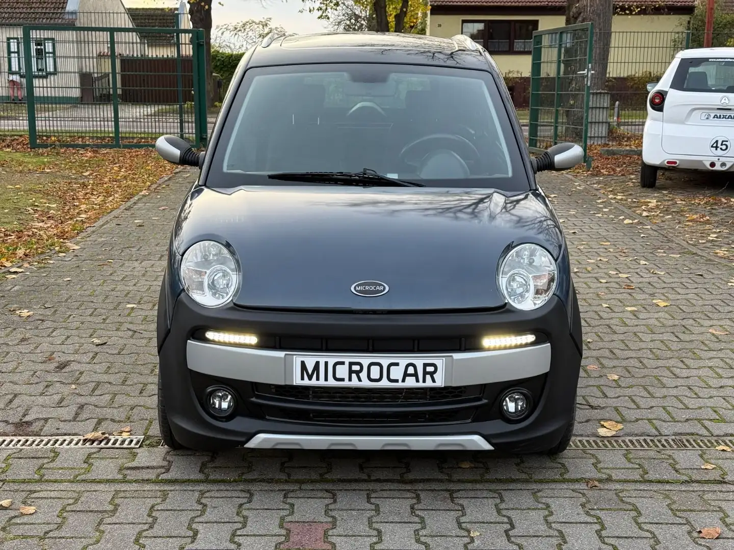 Microcar M.Go Highland DCI Mopedauto  45 km/h L6e Blau - 2
