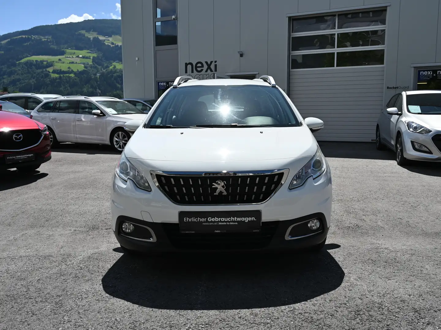 Peugeot 2008 2008 1,6 e-HDi 92 FAP Style Style Weiß - 2
