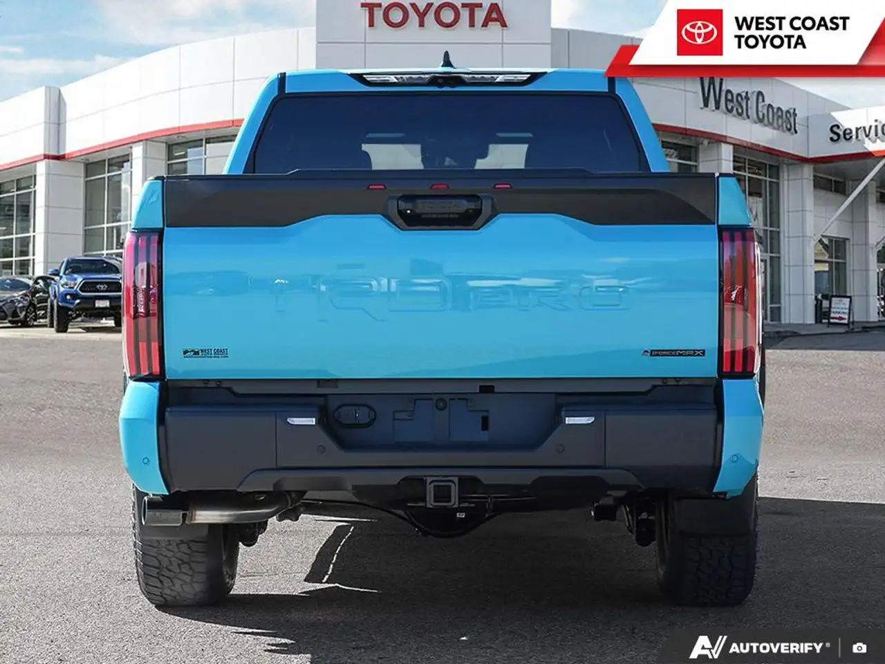 Toyota Tundra снимка Toyota Tundra