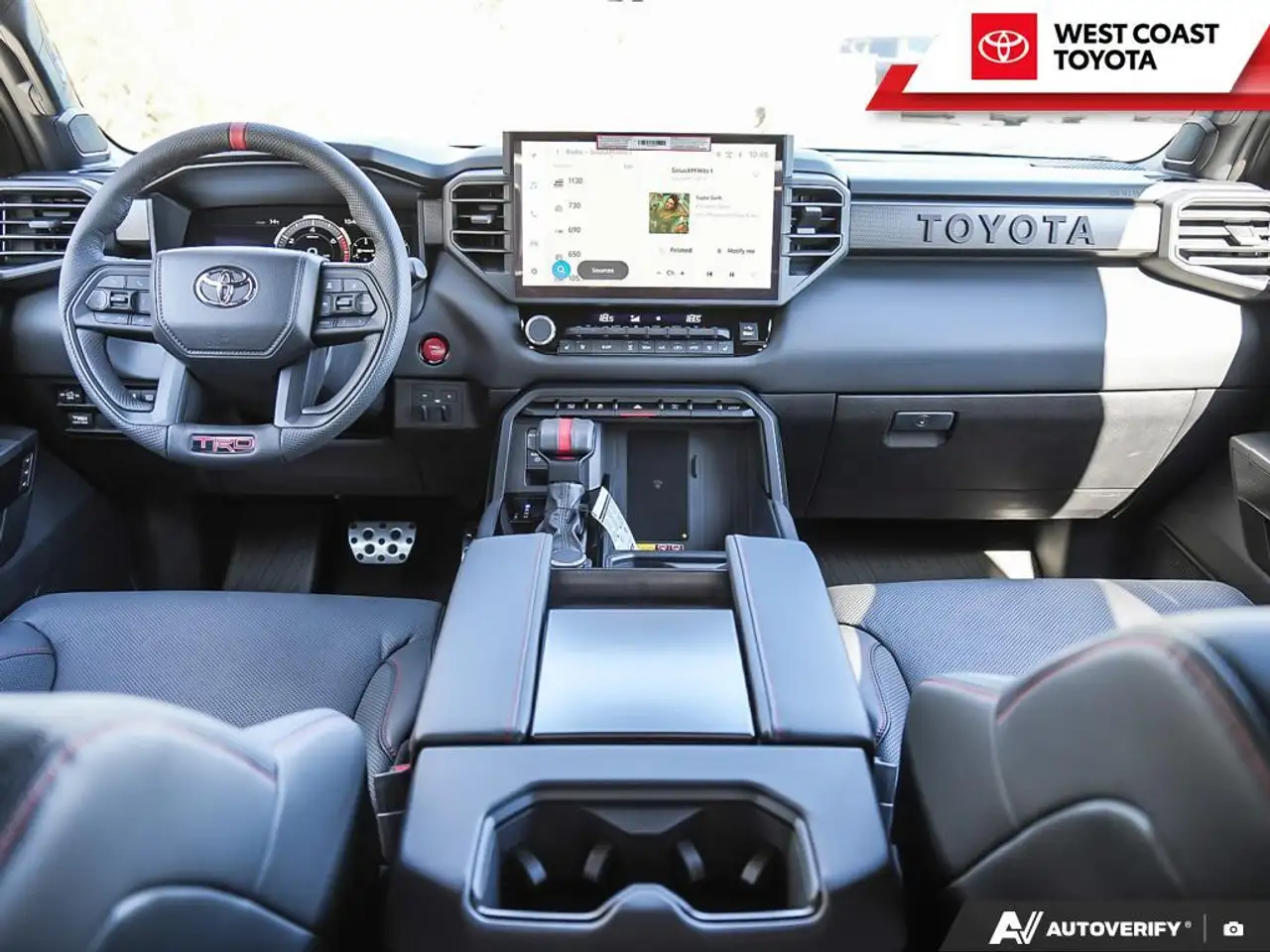Toyota Tundra снимка Toyota Tundra