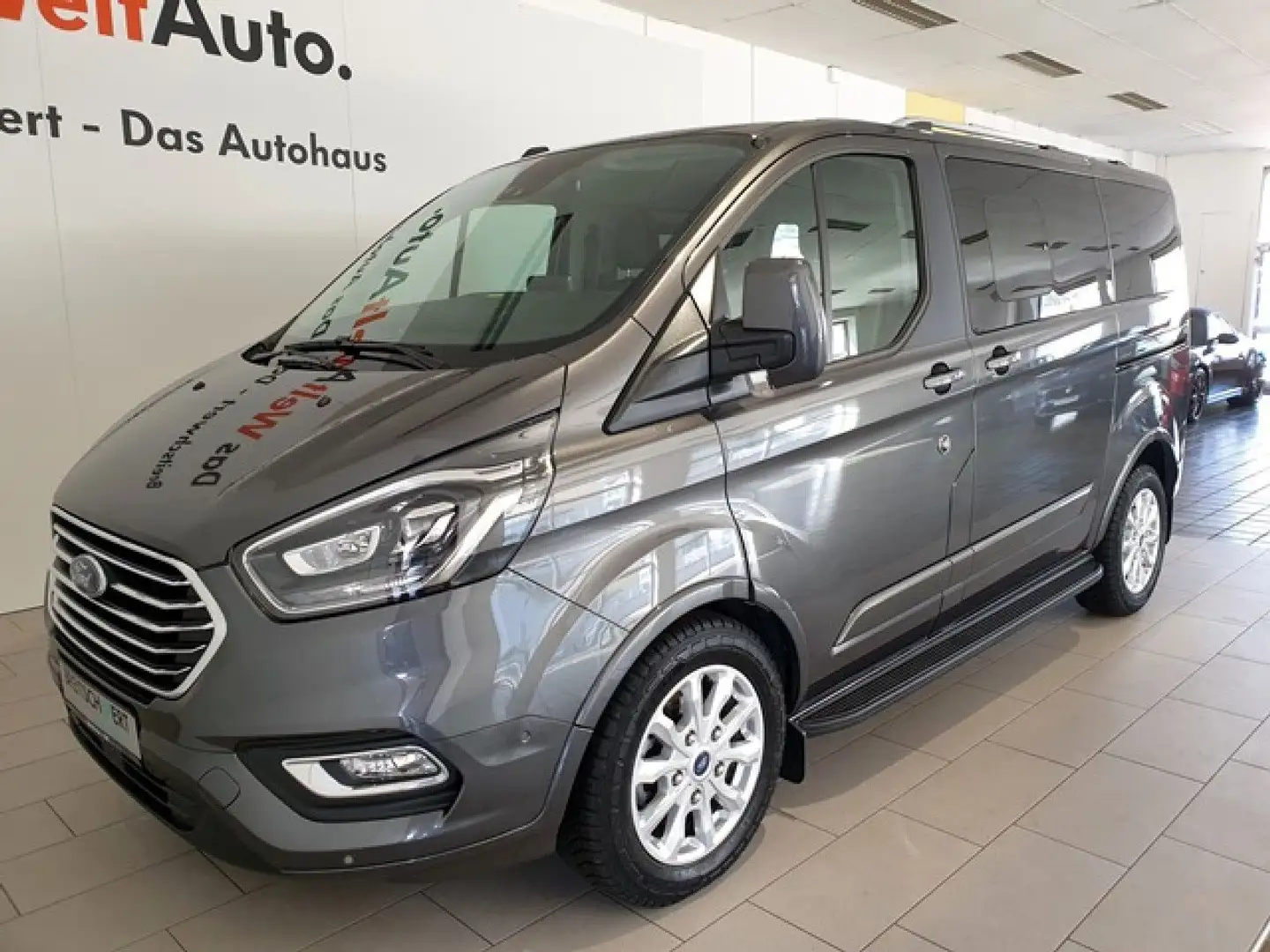 Ford Tourneo Custom 2.0 TDCI 320 L1 Titanium Autom Navi Gris - 2