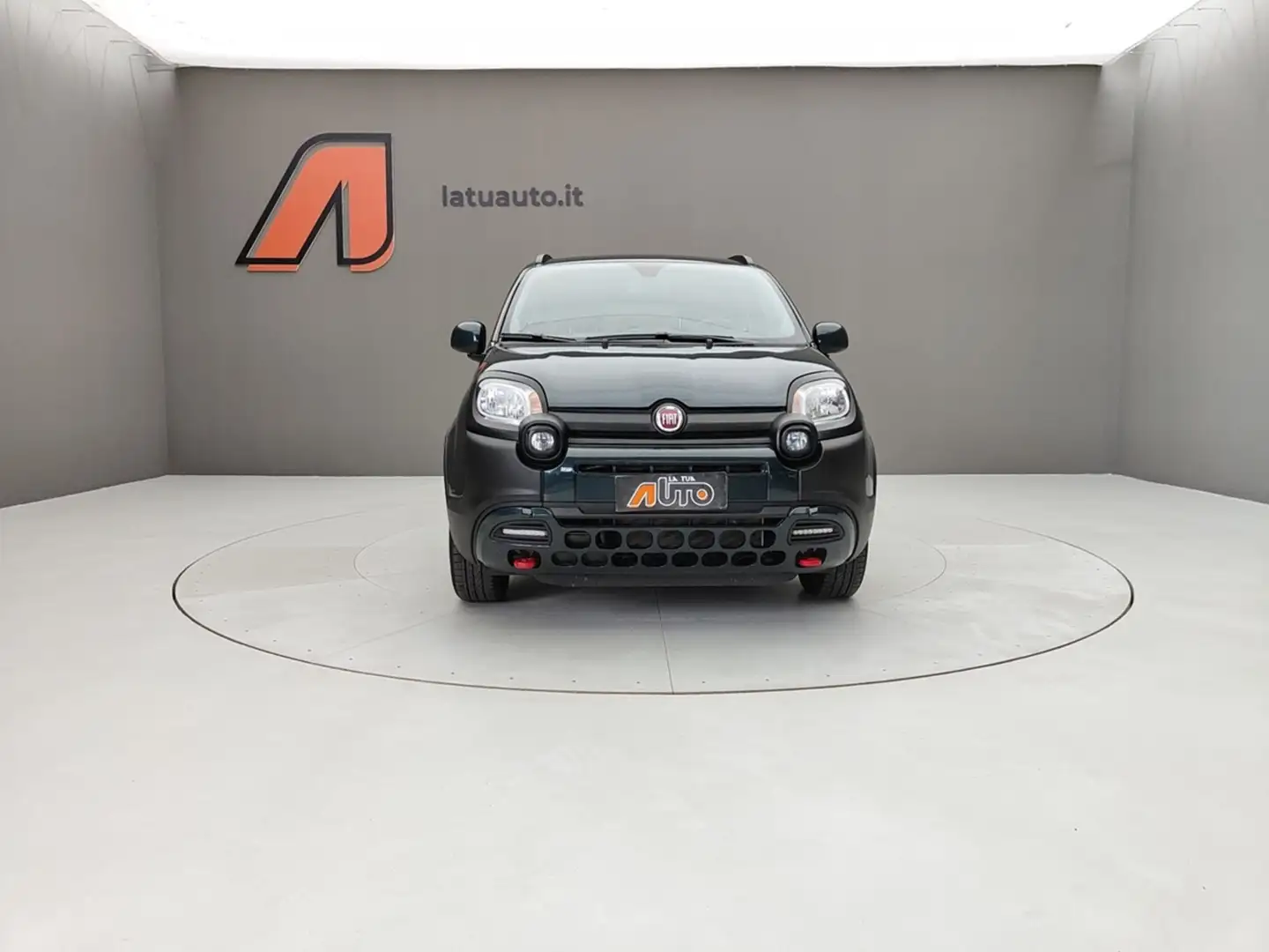 Fiat Panda 1.0 70CV HYBRID CROSS Verde - 2